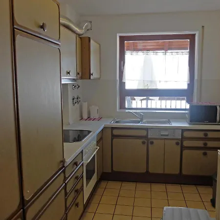 Ferienwohnung Dietrich شقة فريدريشسهافن